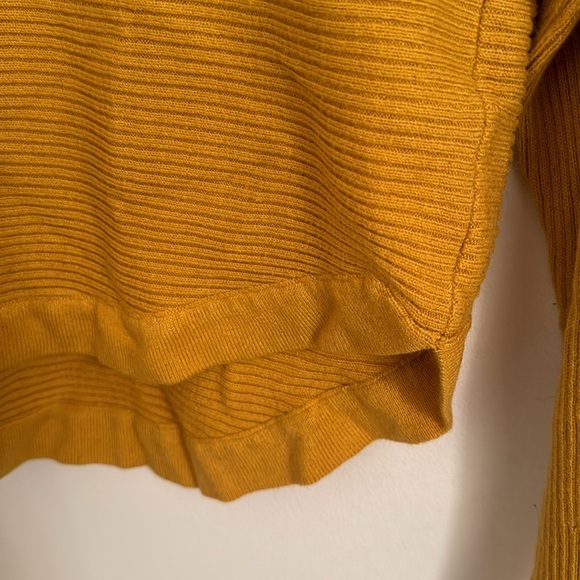 Ardene Mustard Yellow Long Sleeves Top - Picture 2 of 5